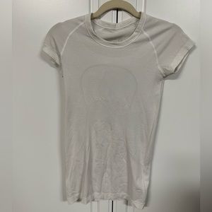 Lululemon White Swiftly Tech Short Sleeve Crew - 4